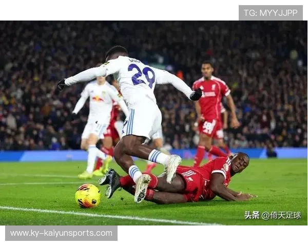 曼彻斯特联直塞穿透让后防摇摇欲坠